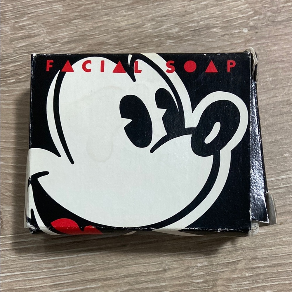Vintage Walt Disney World Resorts Mickey Mouse Facial Soap